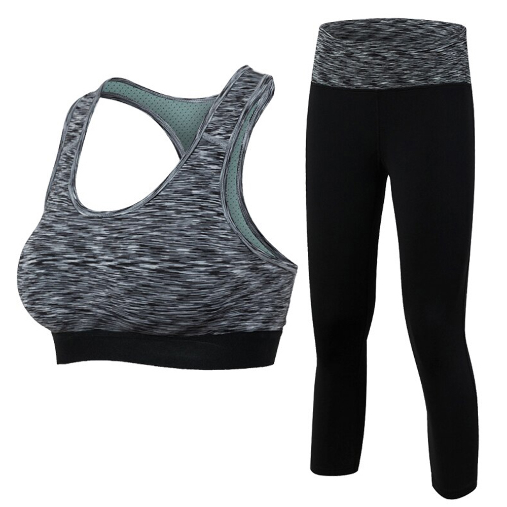 Stylish & Comfortable Women’s Yoga Set